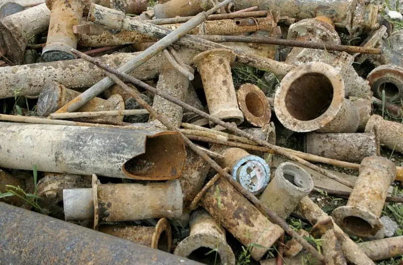 خریدوفروش ضایعات فلزی چدن ، خشکه فلزات سنگین و سبک